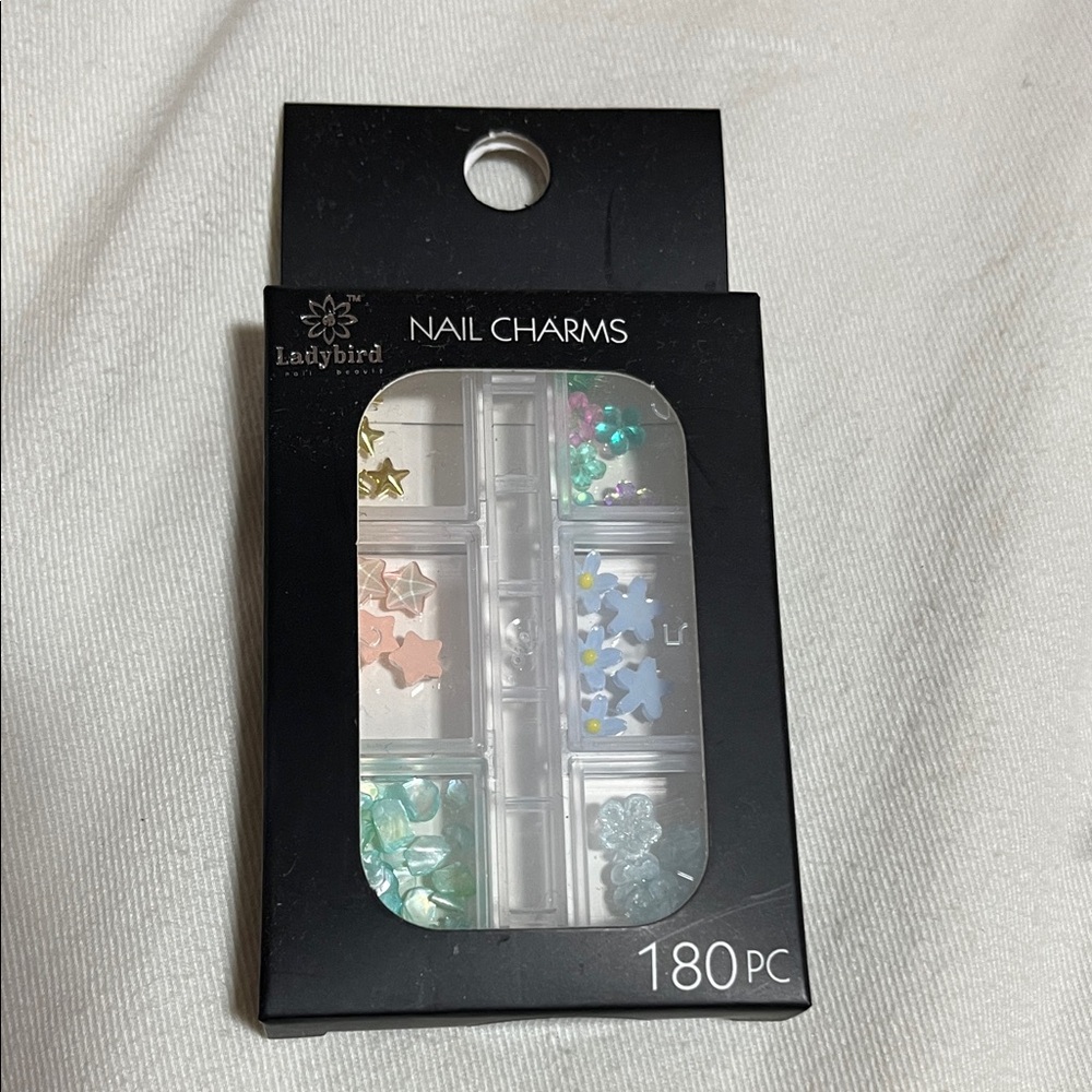 Nail Charms 180 Piece Set - Multicolor‎